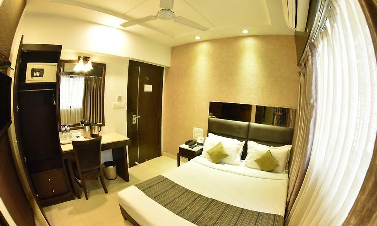 Manama Hotel Mumbai - 